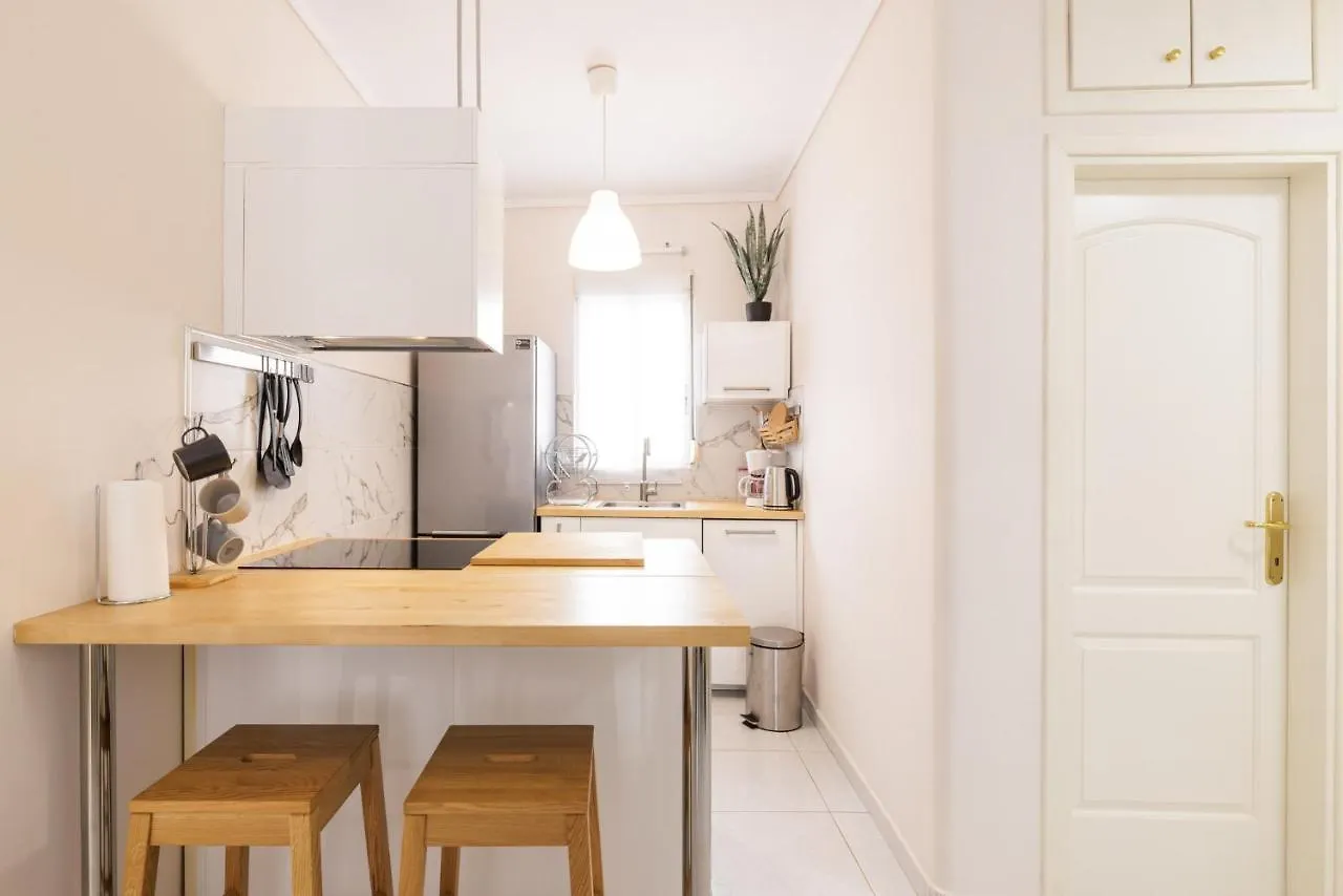 Art Central Suites Thessaloniki Apartment